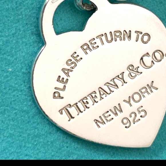 Tiffany & Co. Large Sterling Silver Heart Pendant - Picture 8 of 13